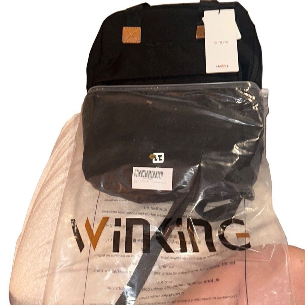 "NEW" School /Work Laptop Backpack w/USB Port by Winking in black Unisex OS
